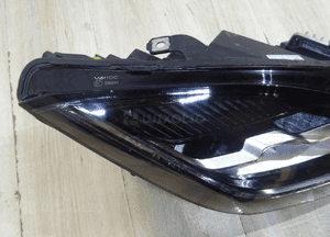 Jaguar E-Pace Lampa LED Prawa Przód M9C3-13W029-BD 5