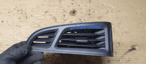 Kratka nawiewu powietrza lewa Ford Focus MK3 3