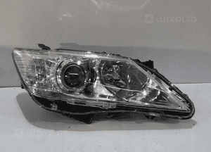 TOYOTA CAMRY XV50 12 Lampa Xenon R - 13250 1