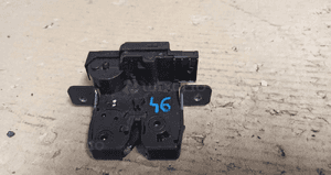 Zamek klapy tył nissan quashqai J10 nr 90502AV78E 1