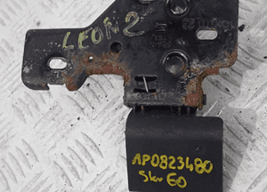 Rygiel zamek maski seat leon ii 1P0823480 3