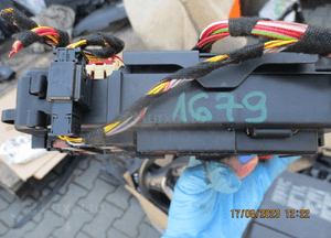 SKRZYNKA BEZPIECZNIKÓW MODUŁ BSI BMW F20 F21 F30 F31 9337880 2