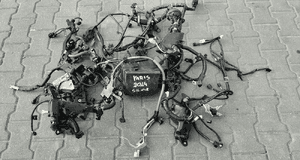 WIĄZKA SILNIKA KOMPLETNA TOYOTA YARIS IV 4 1.5 HYBRYDA 82121-0U680 1