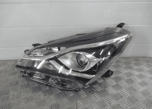 Lampa przednia przód lewa toyota yaris iii 3 lift soczewka 2017-2020 2