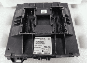 VW AG STEROWNIK MODUŁ KOMFORTU BCM 18D937086J 2