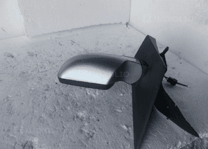 FORD FIESTA MK6  LUSTERKO PRAWE ELEKTRYCZNE 5 PIN KOLOR Cuirass Met J 1