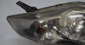 Lampa przednia prawa mazda 5 2