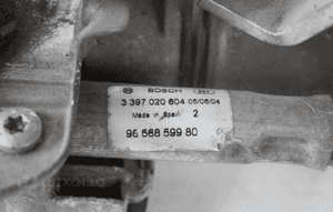 Silniczek mechanizm wycieraczek lewy Peugeot 407 2004 5