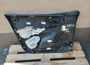 Tapicerka boczek drzwi prawych przód przednich renault clio iv 809004539R 5