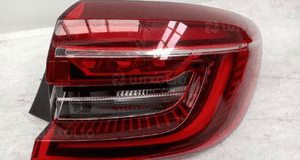 RENAULT CLIO V H/B lampa tylna prawa prawy tył LED 265504885R 1