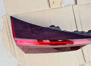Lexus UX blenda klapy światła lampa 5