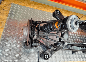 BMW X3 F25 TYLNE ZAWIESZENIE PRAWE LEWE KPL 3