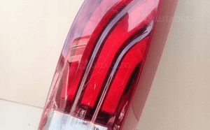 Lampa prawa tylna prawy tył berlingo 4 iv combo e 4