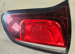Citroen C3 II 2 lift lampa tył tylna  prawa lewa 1