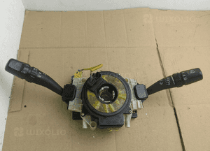 MANETKI ZWIJAK KIA CEED I 1