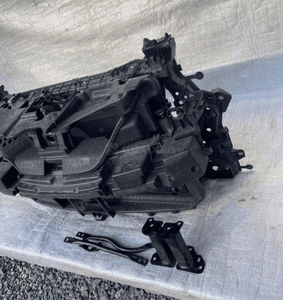 Renault captur pas przedni chłodnice wzmocnienie 4