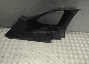 Bmw X1 F48 tapicerka osłona lewa słupka tylnego 7332819 4