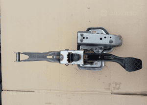 VW Fox pedal hamulca sprzegl 1