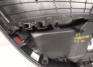 BOCZEK DRZWI LEWY TYŁ AUDI A7 C8 4K8898068 8