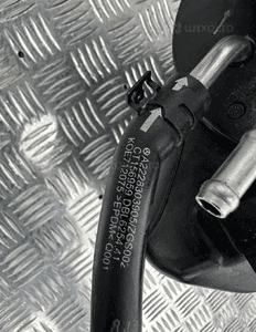 mercedes s 222 c 217 maybach x222  zbiorniczek spryskiwaczy płynu pompka 3