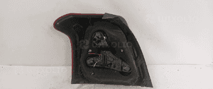 Tyl tylna lampa prawa toyota avensis T25 2