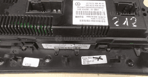 MERCEDES E 207 / E 212 panel klimatronic 10