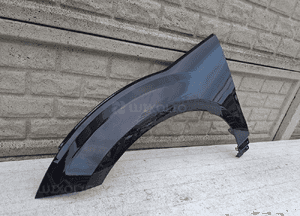 Volvo EX30 2023- blotnik przedni lewy 2