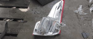 .  TYL TYLNA LAMPA PRAWA CITROEN C4 PICASSO 2