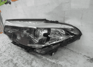 Bmw 5 G30 G31 full led z doświetleniem lampa przednia lewa 2