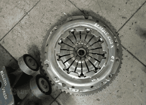 sprzęgło clio captur 0.9