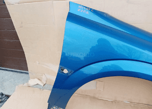 Błotnik prawy przód przedni Opel Vectra C Z20Q 2