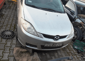 Mazda 5 CR 05-10  Maska zderzak pas atrapa Lampa w kolor 1