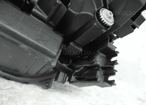 Toyota BZ4X full led lampa przednia prawa 11