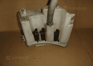 Zbiorniczek spryskiwaczy range rover vogue L322 2