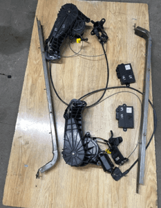 Mercedes Vito Viano 639 mechanizm siłownik drzwi   przesuwnych suwanych moduł lewy prawy 6