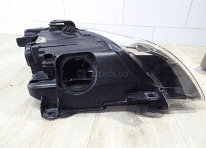 Lampa prawy przód audi Q7 xenon 4L0941004B 16