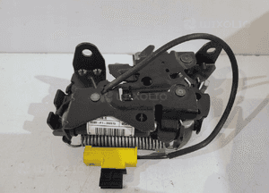 BMW 2 F46 / X1 F48 Zamek maski aktywny R - 13698 5