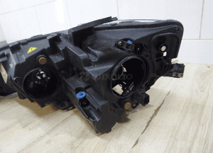 Chrysler pacifica lampa xenon prawa 68228948AD 7
