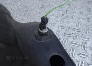 ZBIORNICZEK SPRYSKIWACZY CITROEN C5 I 9647995780 RADOM 3