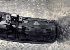 Mercedes W221 osłona licznika daszek czarny skóra 79221530 5
