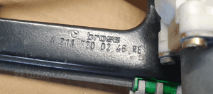 Mechanizm podnośnik szyby prawy przód Mercedes E-Klasa W211 A2117200246 A2118203042 8