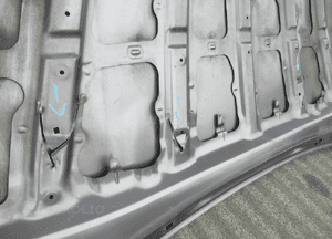 MASKA POKRYWA SILNIKA TOYOTA TUNDRA 18