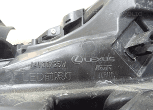 Lexus nx lift lampa przednia prawa V2 8 pin 9YE llu 12