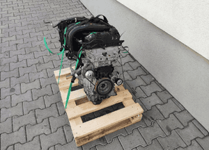 Silnik kompletny wtryskiwacze peugeot 208 i 1.0 vti ZM01 97.270 km 2012-19 4