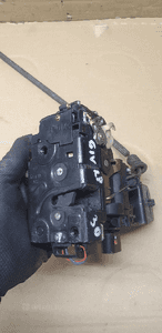 Zamek lewy przód przedni VW Golf IV 4 8 PIN 4