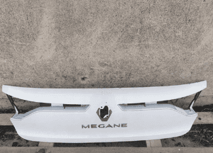 Nakładka blenda klapy tył renault megane iv sedan 1
