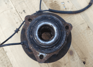 JEEP GRAND CHEROKEE WK COMMANDER XK PIASTA ŁÓŻYSKO LEWY PRAWY PRZÓD ORYG 5