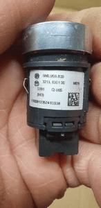 Włącznik przełącznik START STOP VW Tiguan 5N0959839 4