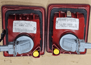 Peugeot 407 SW kombi Lampa światło tył przeciwmgielne prawe lewe 4