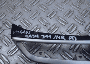 Nissan qashqai ii ramka kratki nawiewu 3049-0055 radom 3